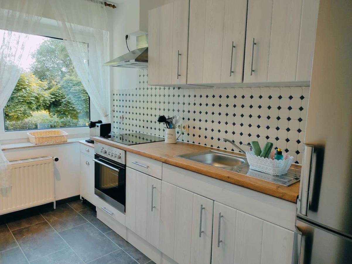 Sandkastenliebe Charmante Ferienwohnung In Villa 돌눔 외부 사진