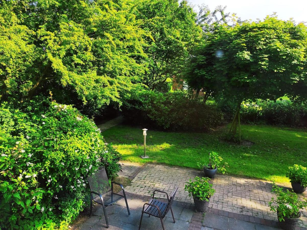 Sandkastenliebe Charmante Ferienwohnung In Villa 돌눔 외부 사진