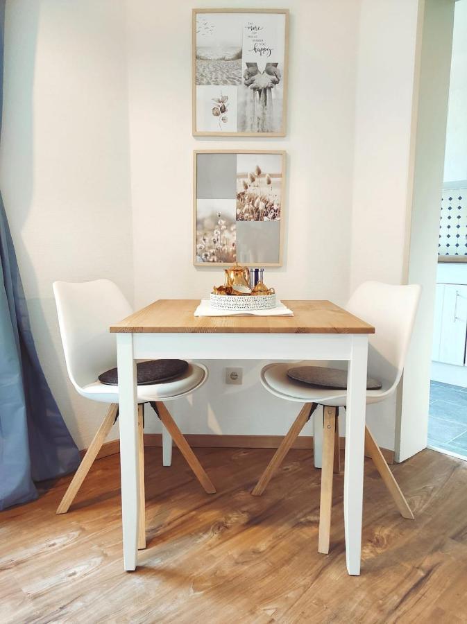 Sandkastenliebe Charmante Ferienwohnung In Villa 돌눔 외부 사진